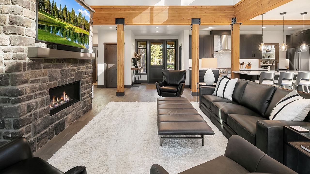 Photo of Livingroom in Cle Elum