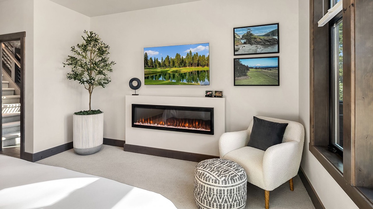 Photo of Livingroom in Cle Elum