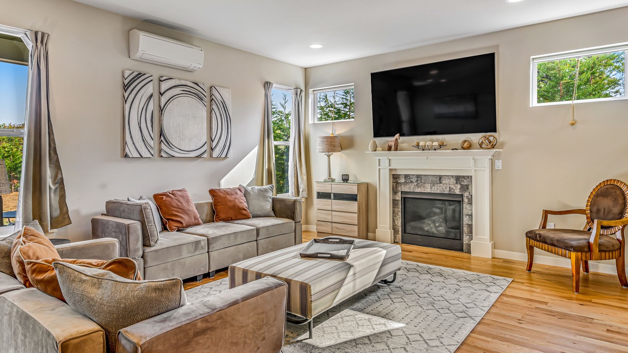 Photo of Livingroom in Bremerton