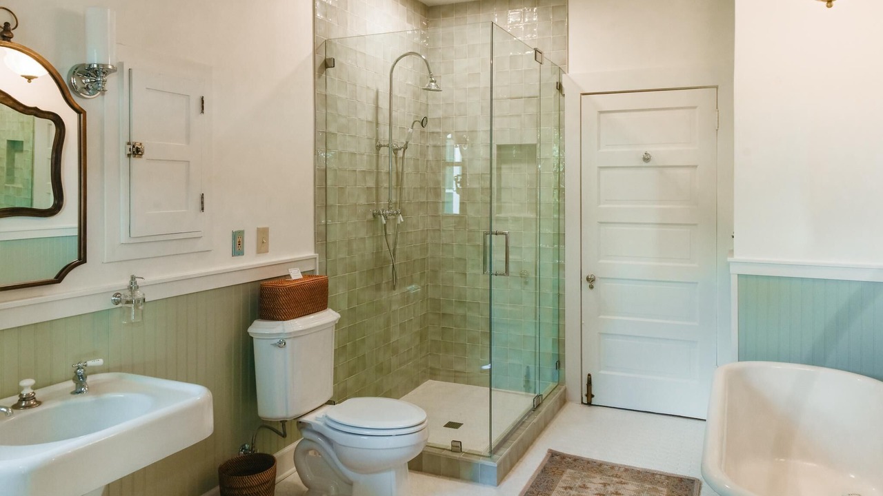 Photo of Bathroom in Medford
