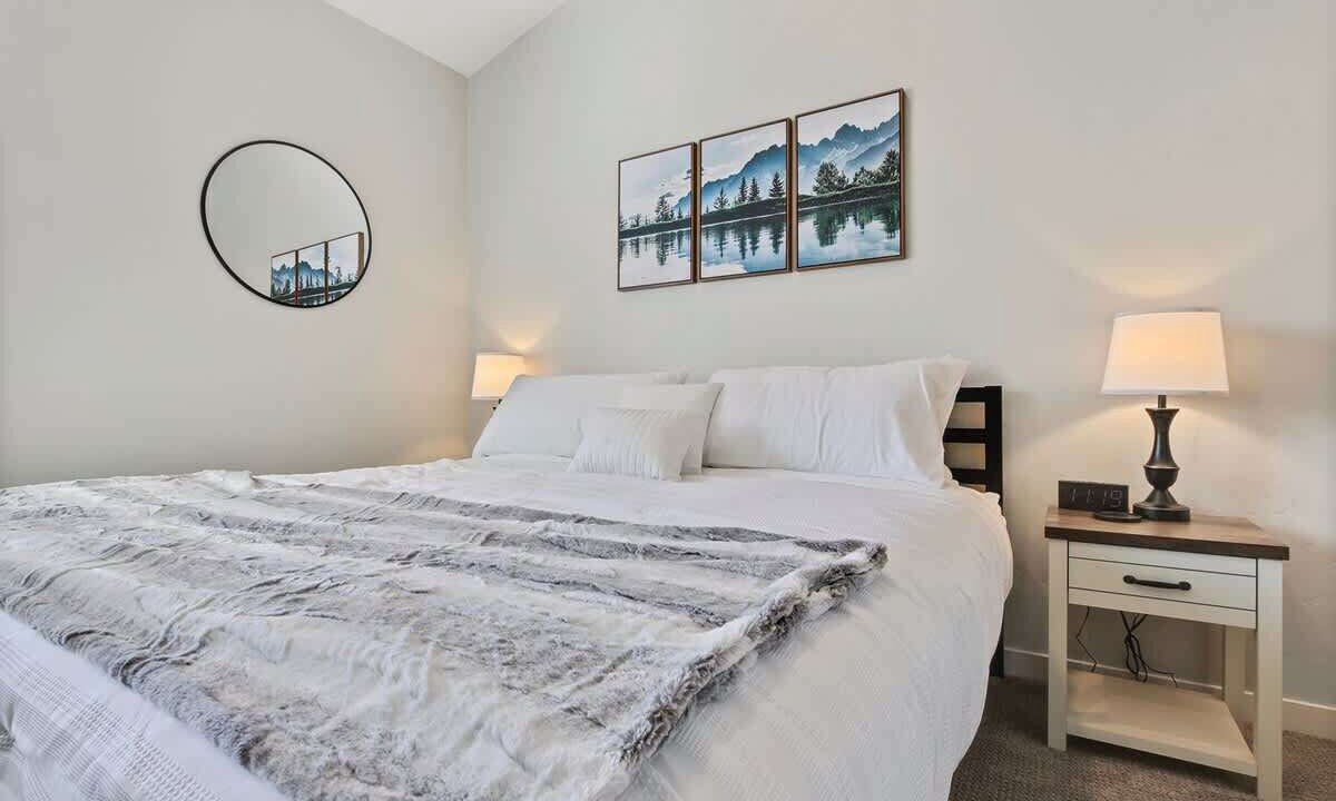 Photo of Bedroom in Nampa