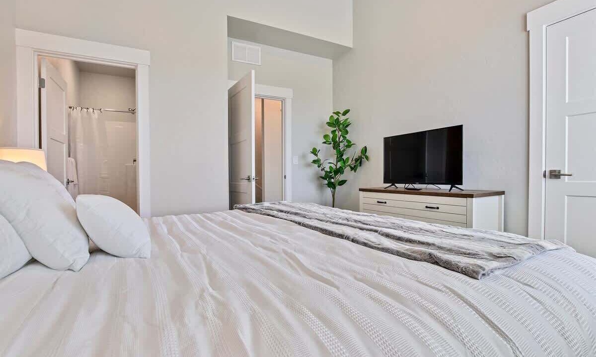 Photo of Bedroom in Nampa