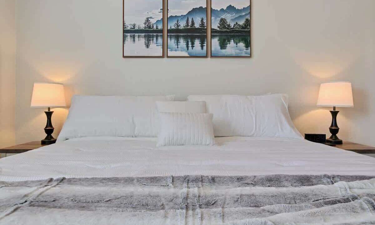 Photo of Bedroom in Nampa