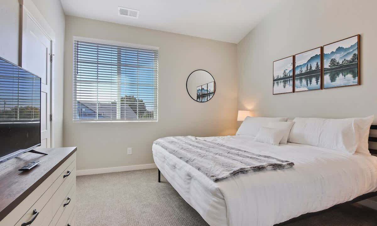 Photo of Bedroom in Nampa