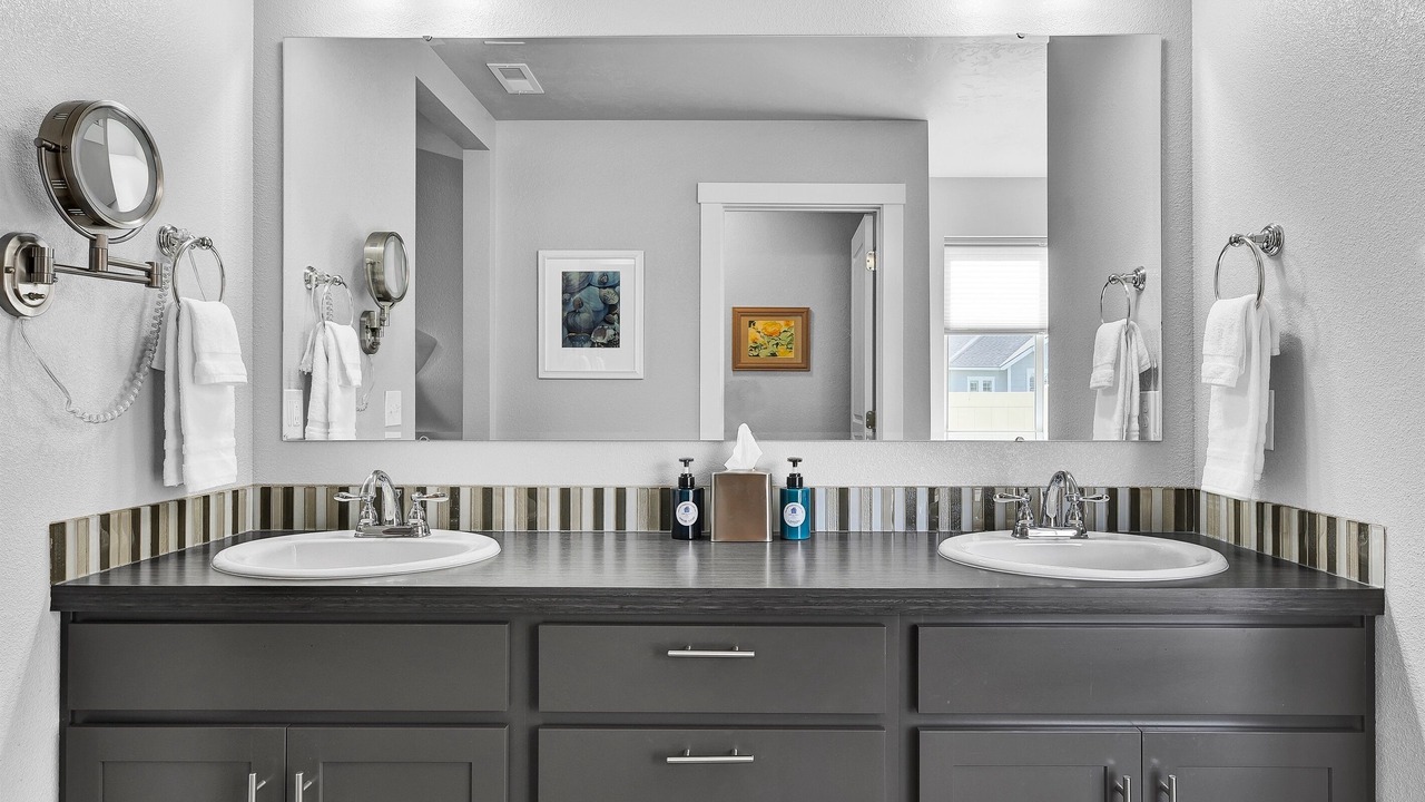 Photo of Bathroom in Star