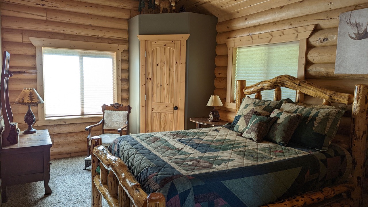 Photo of Bedroom in Thatcher