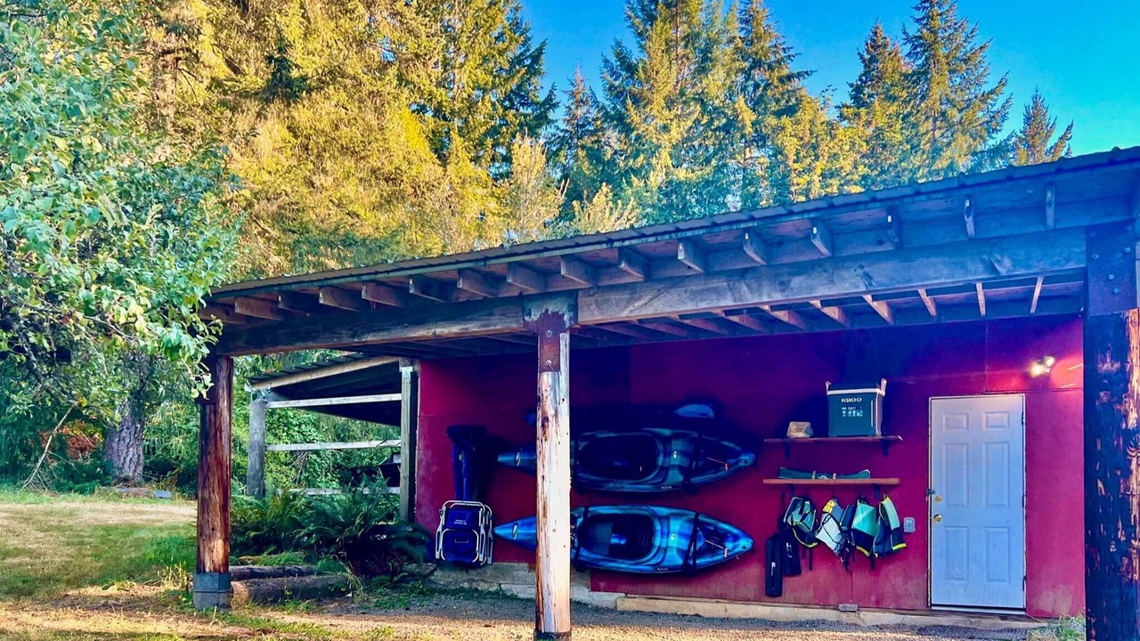 Photo of Outdoor in Lakebay