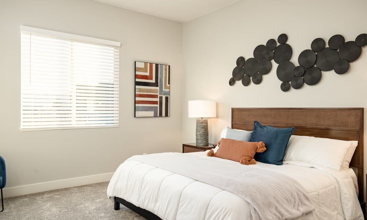 Photo of Bedroom in Hurricane