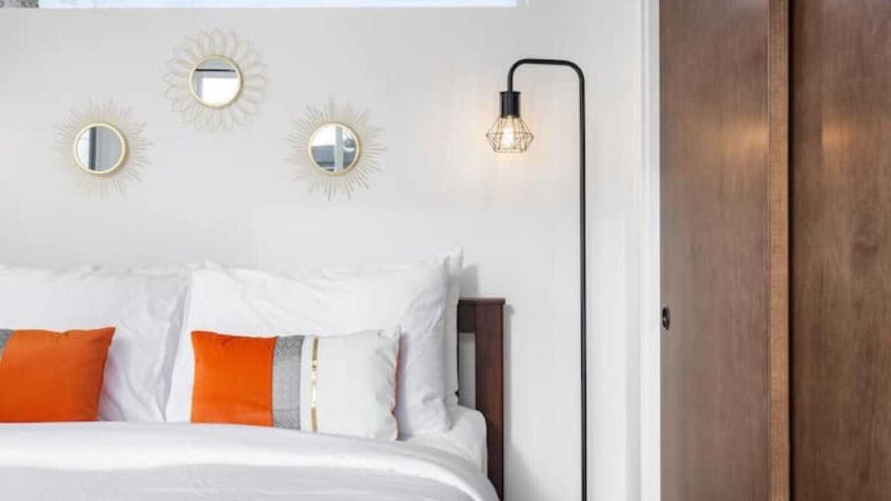 Photo of Bedroom in Minor