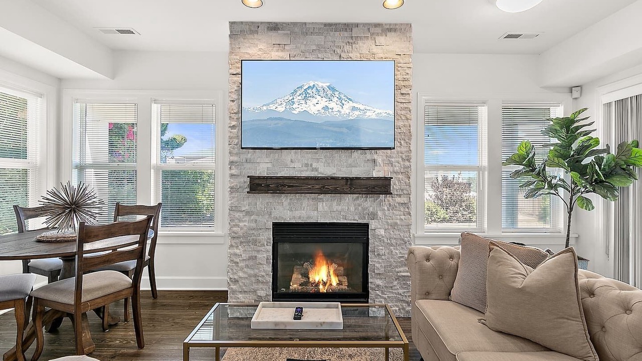 Photo of Livingroom in North End