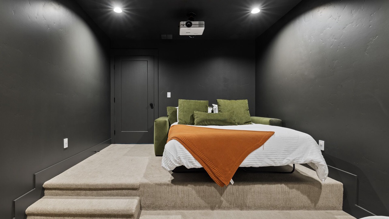 Photo of Bedroom in North End