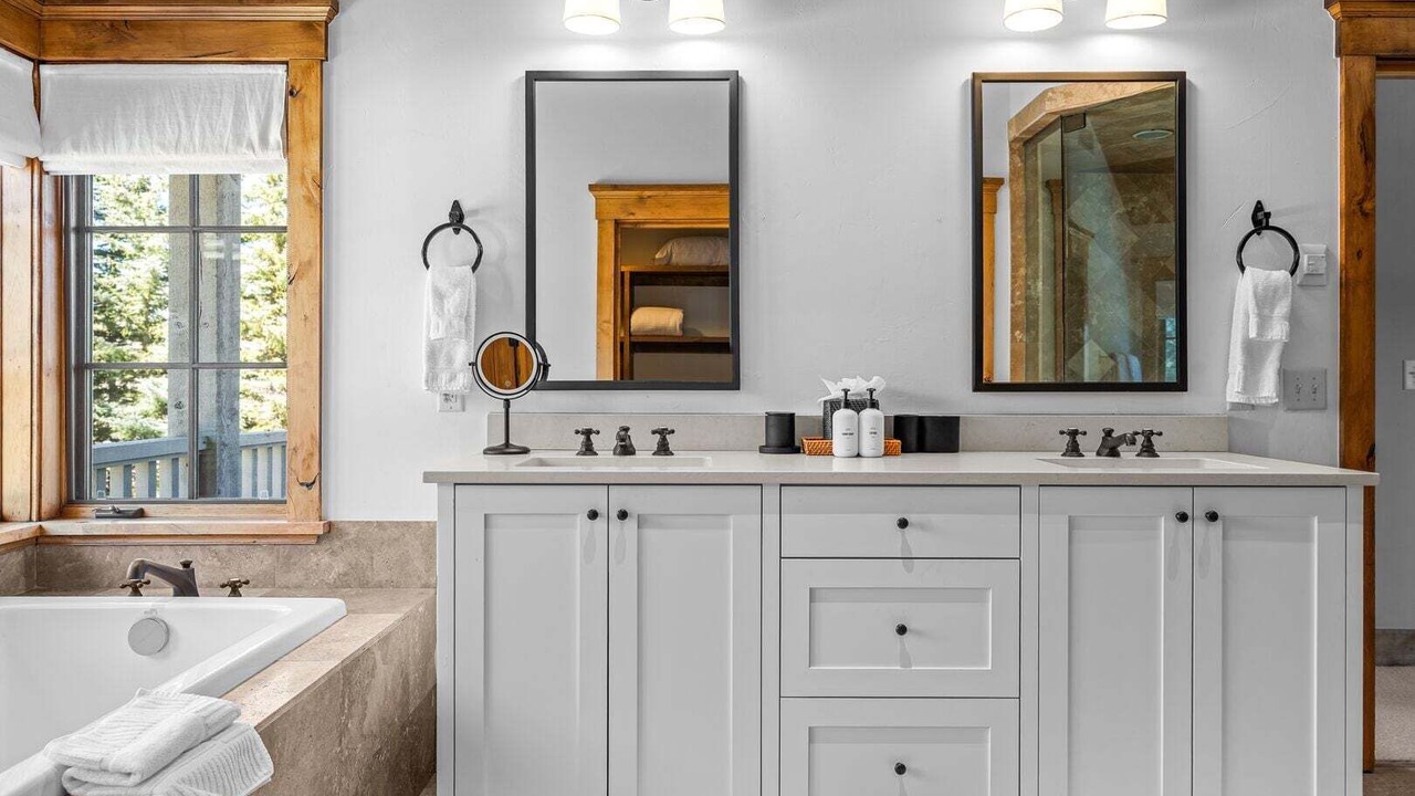 Photo of Bathroom in John Dodge