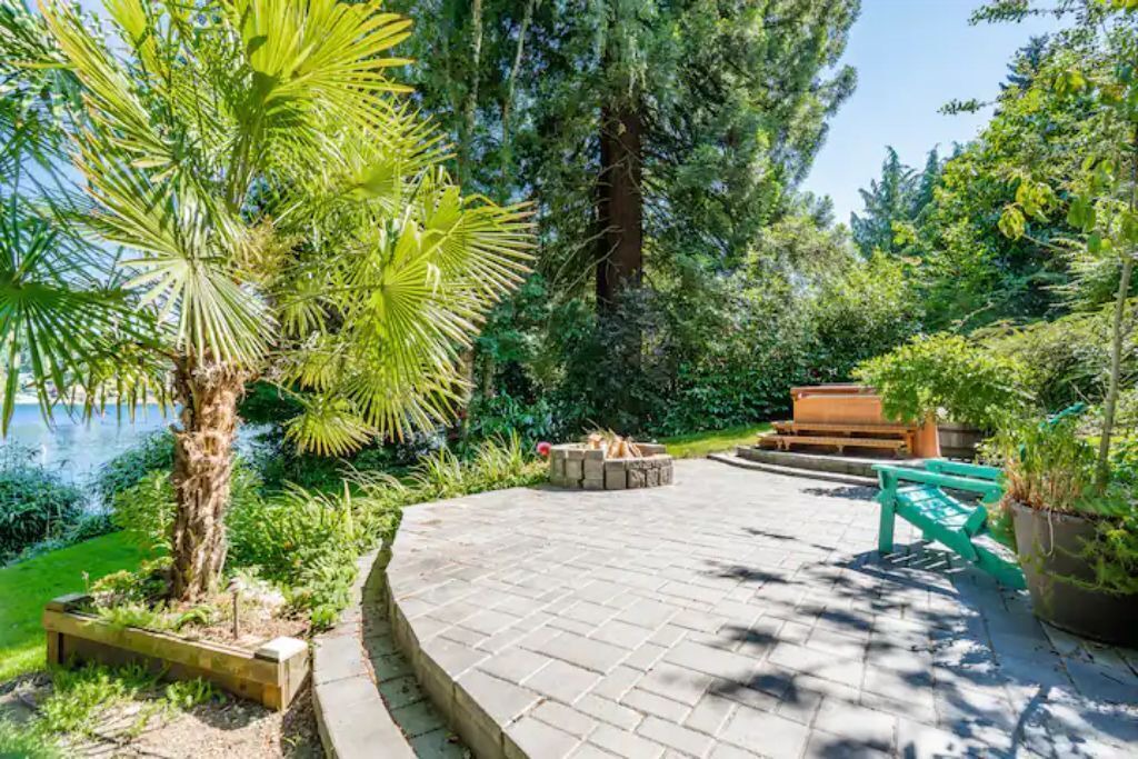 Photo of Patio Balcony in Lakewood