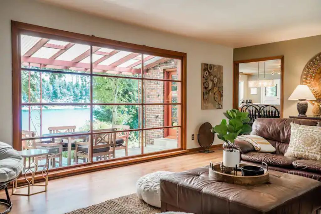 Photo of Livingroom in Lakewood