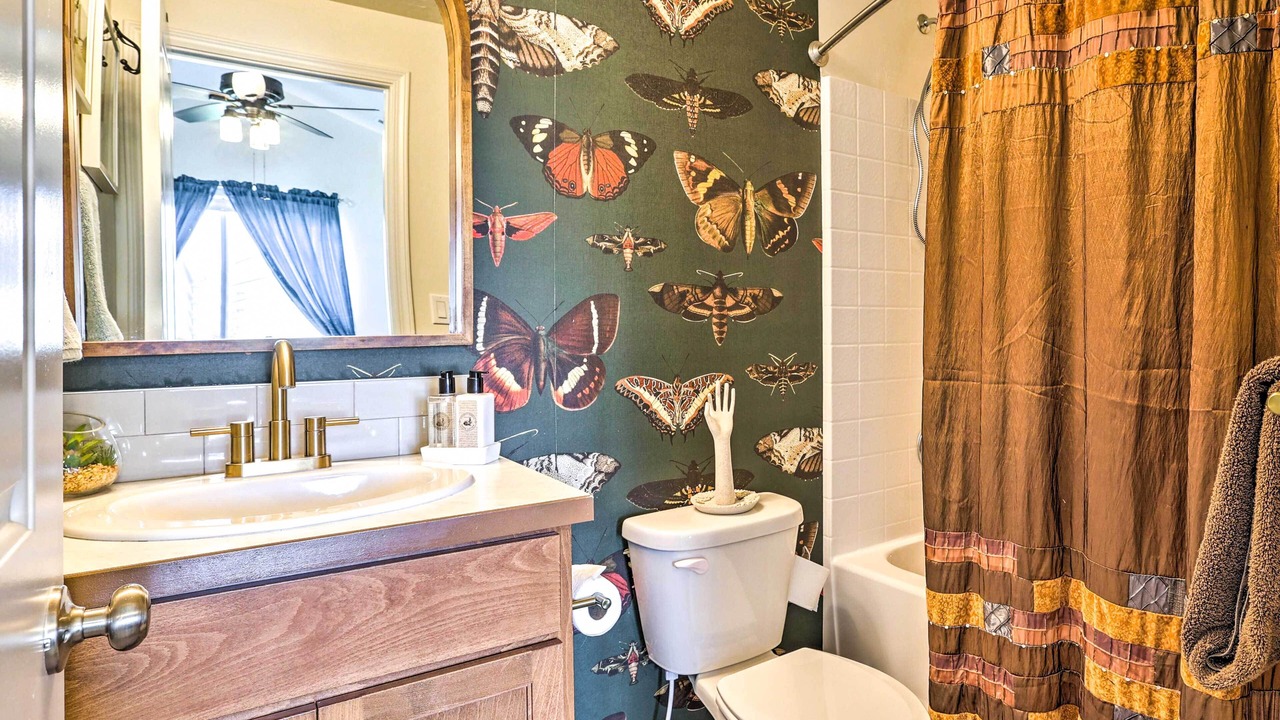 Photo of Bathroom in Southwest Ada County Alliance