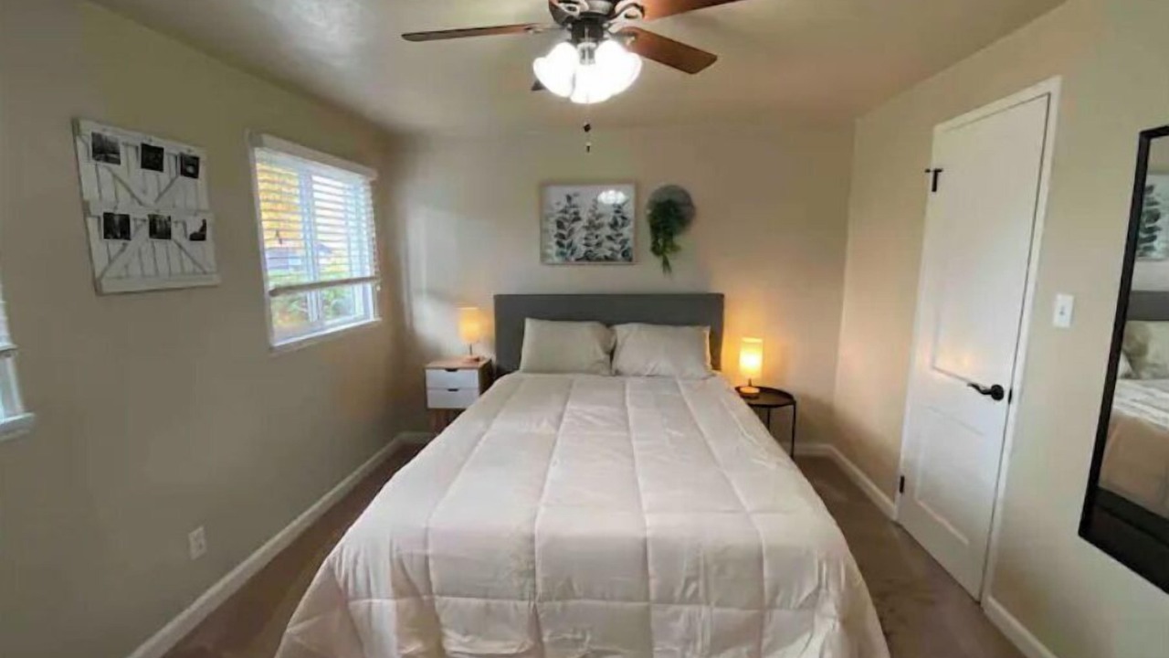 Photo of Bedroom in Grants Pass