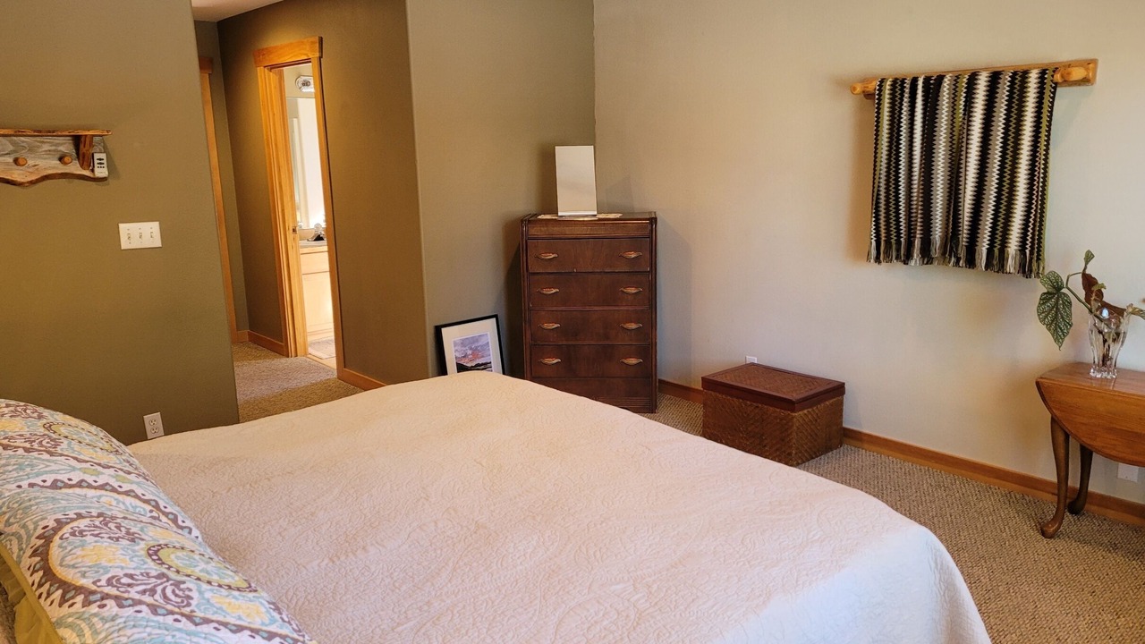 Photo of Bedroom in Winthrop