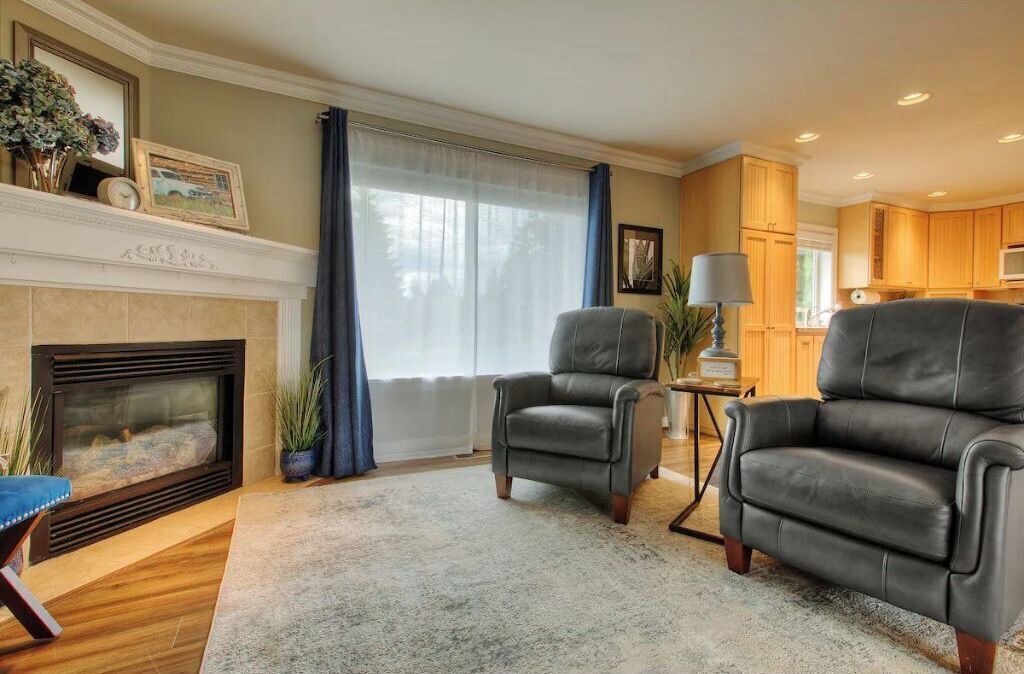 Photo of Livingroom in Bonney Lake