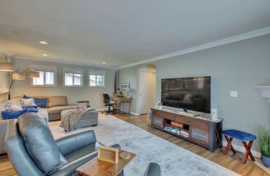 Photo of Livingroom in Bonney Lake