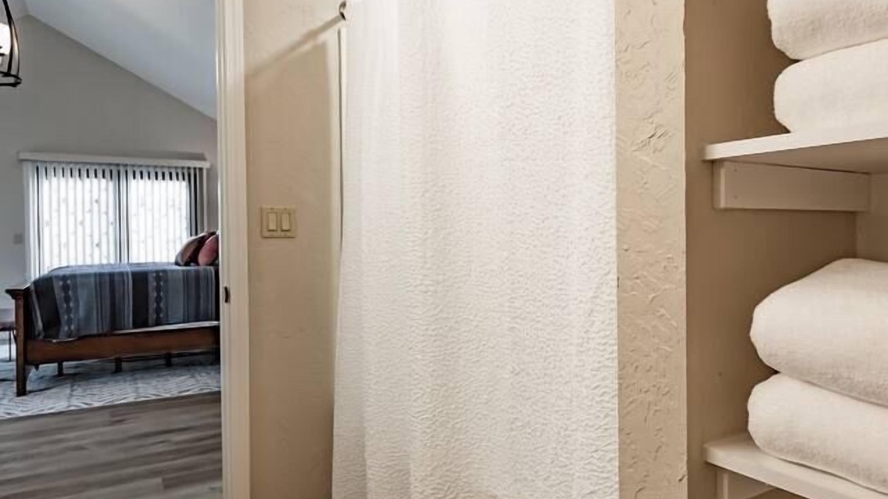 Photo of Bathroom in Ellensburg
