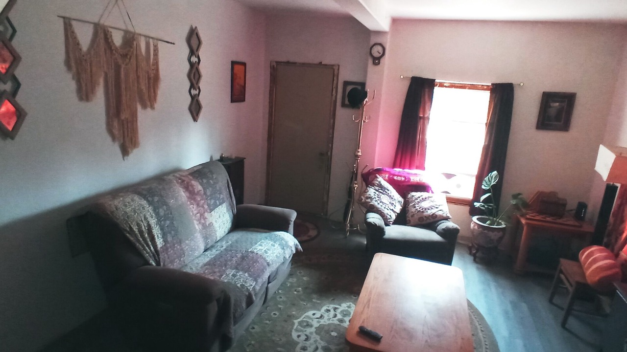 Photo of Livingroom in Wellpinit