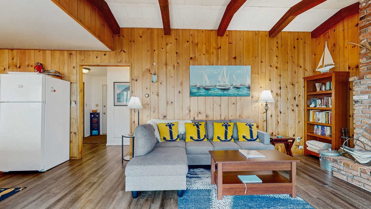 Photo of Livingroom in Birch Bay