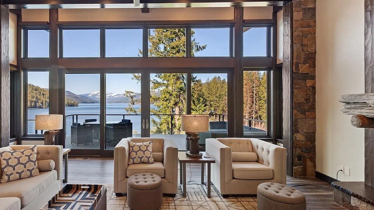 Photo of Livingroom in Spirit Lake