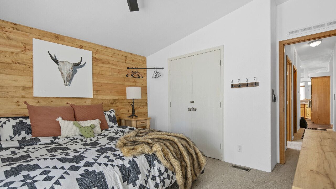 Photo of Bedroom in Donnelly