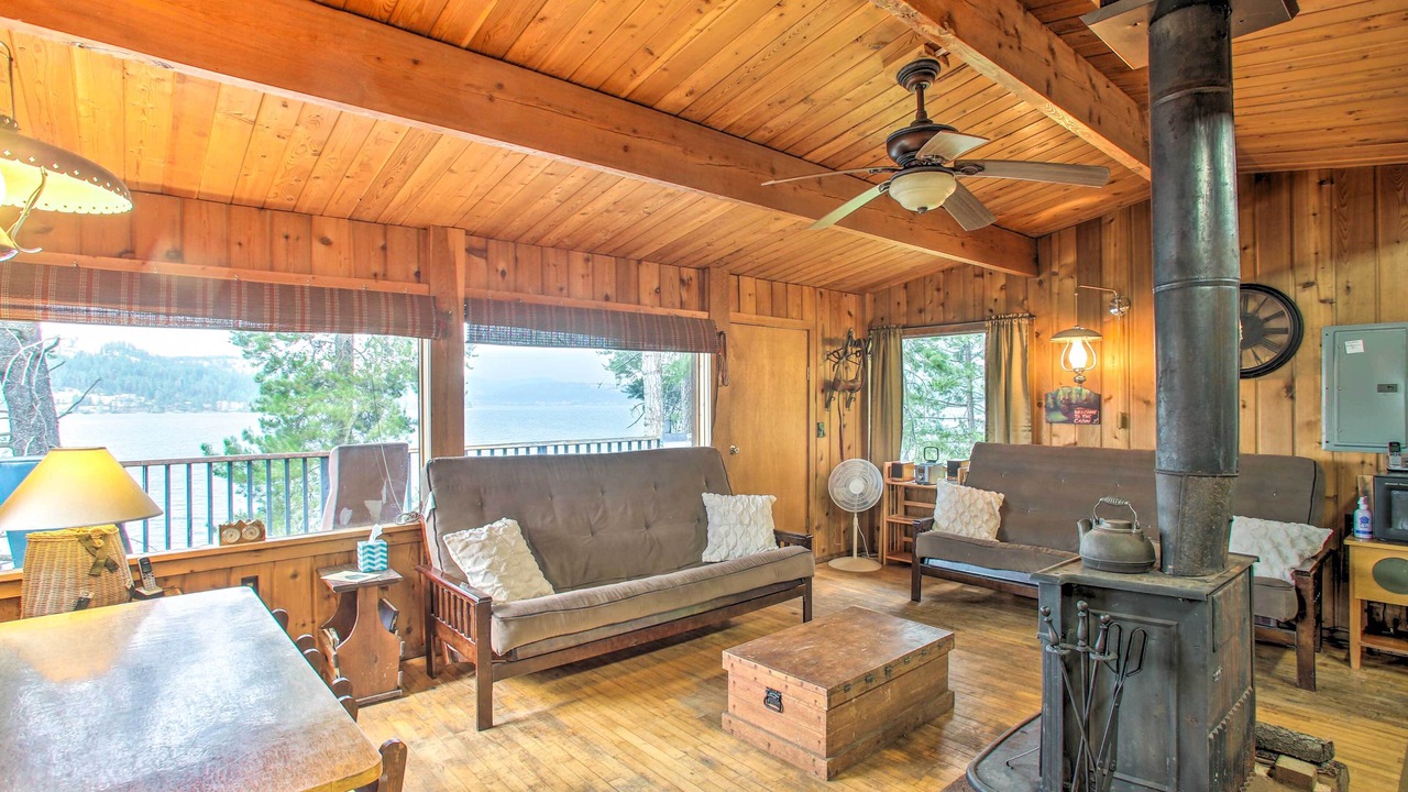 Photo of Bedroom in Worley