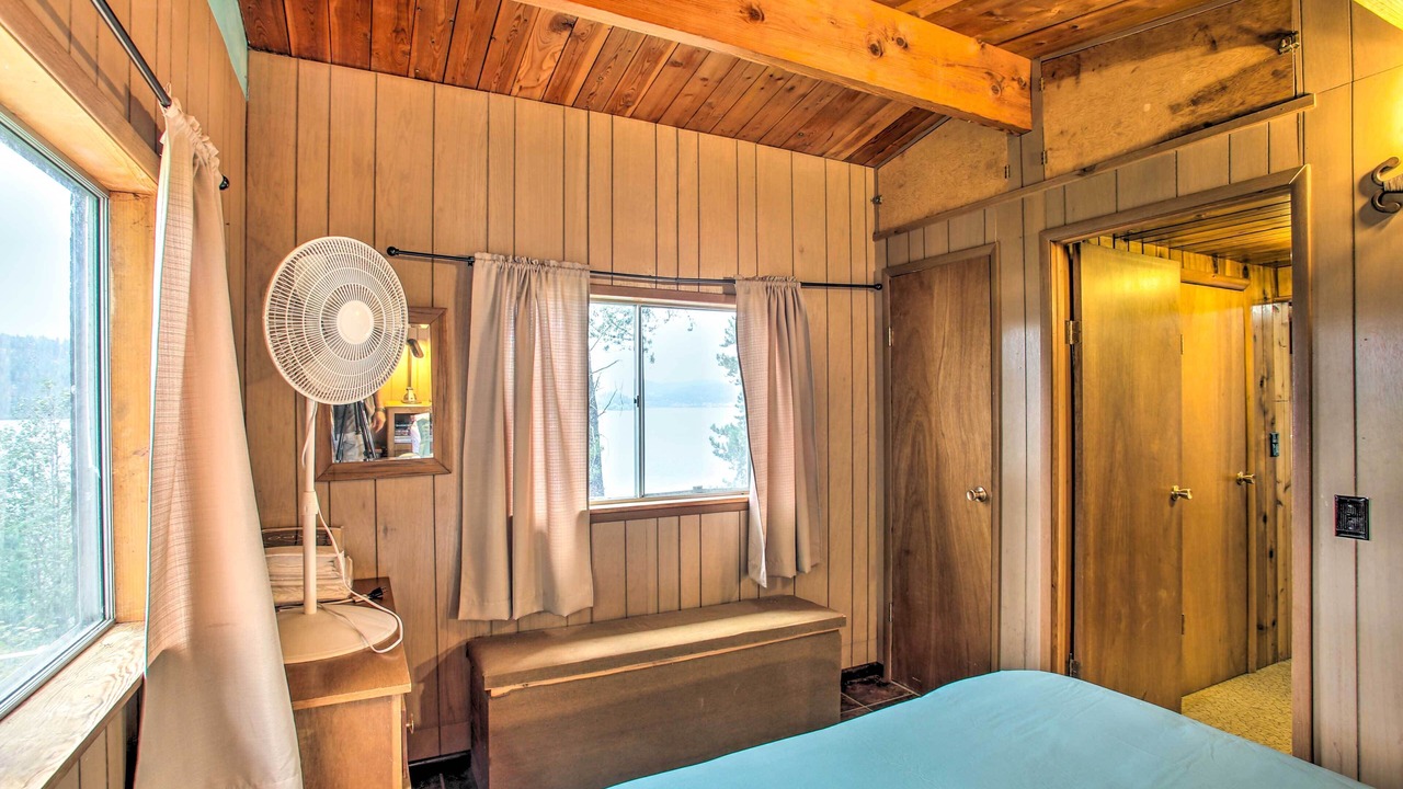 Photo of Bedroom in Worley