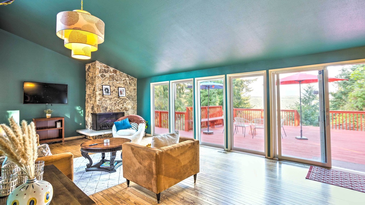 Photo of Livingroom in South Hill