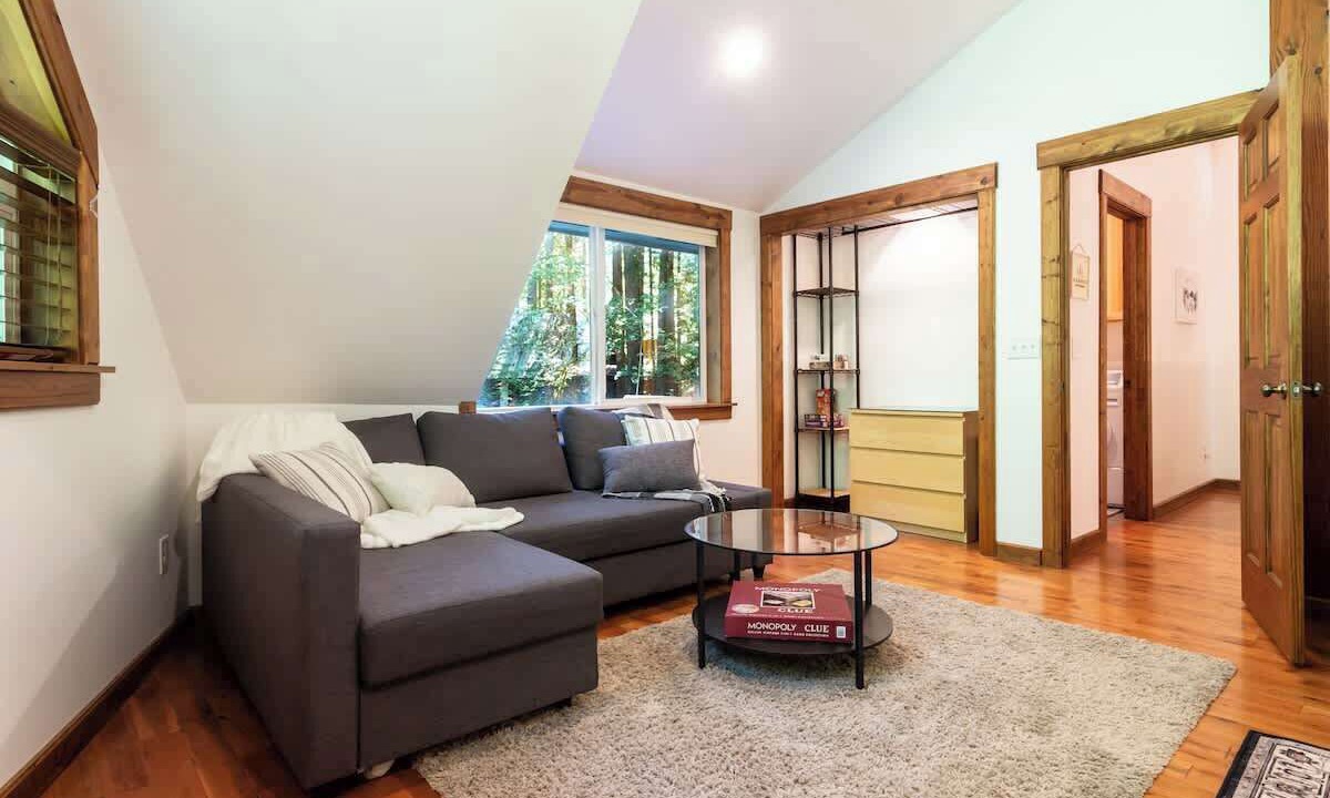 Photo of Bedroom in Glacier