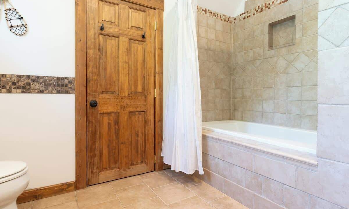 Photo of Bathroom in Glacier