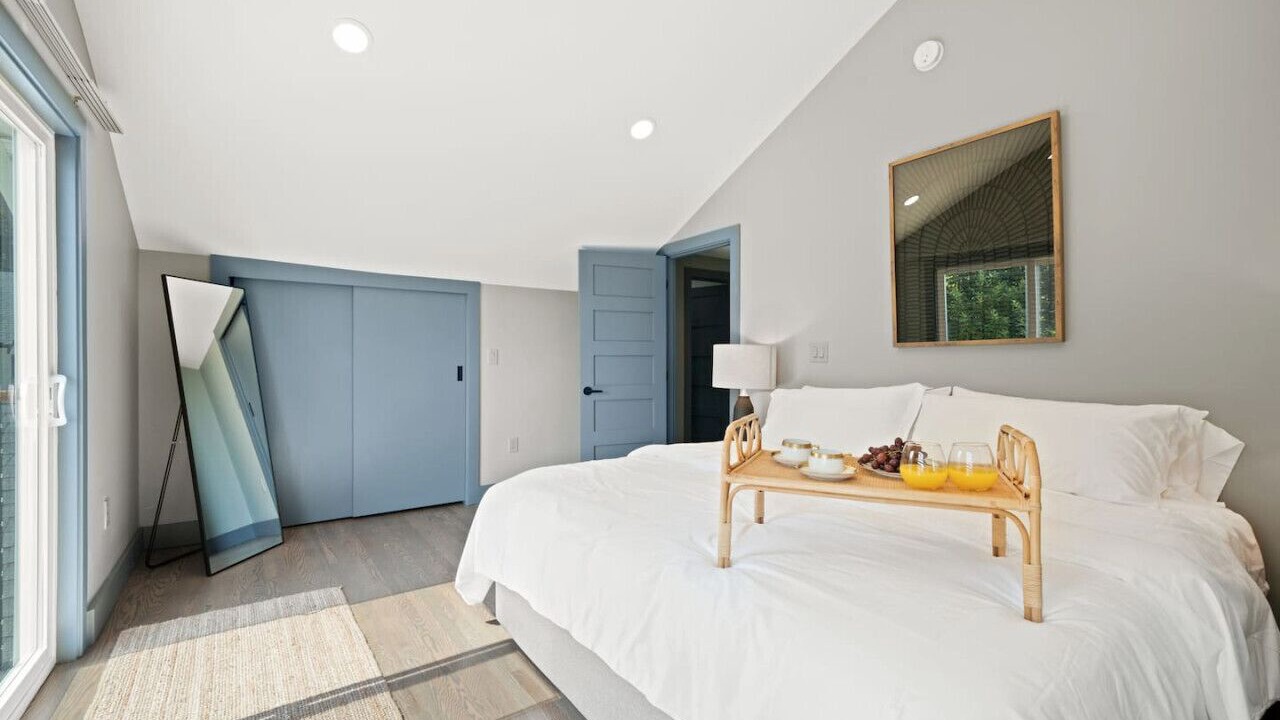 Photo of Bedroom in Lakewood