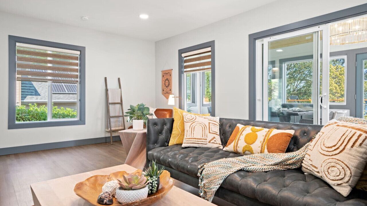 Photo of Livingroom in Lakewood