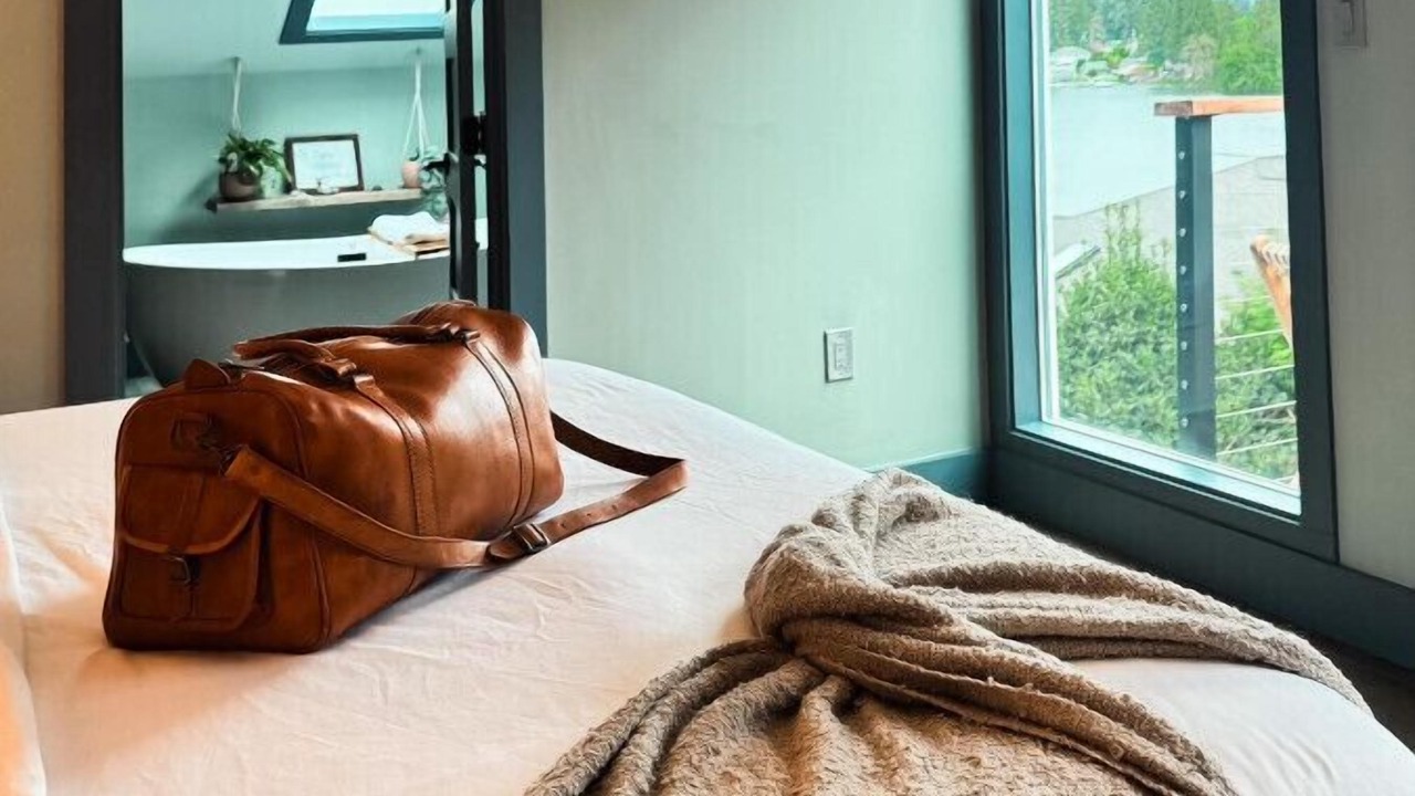 Photo of Bedroom in Lakewood