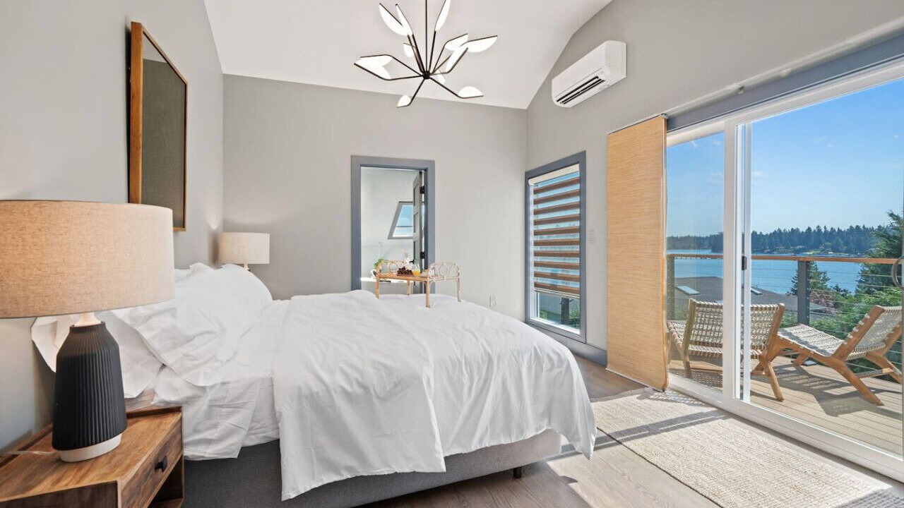 Photo of Bedroom in Lakewood