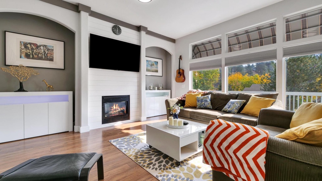 Photo of Livingroom in Veradale
