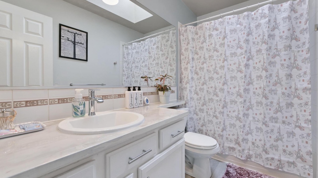 Photo of Bathroom in Veradale