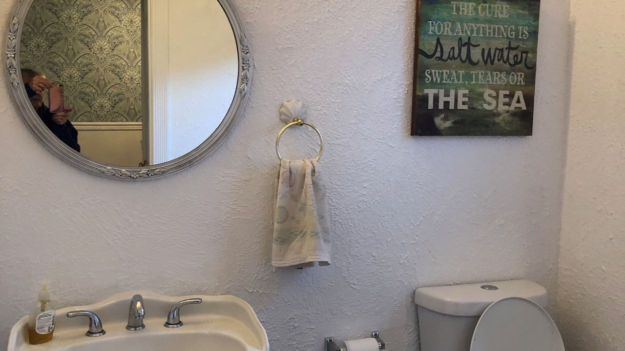 Photo of Bathroom in Clinton