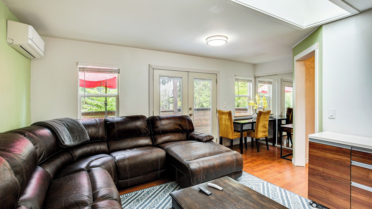 Photo of Livingroom in Newcastle
