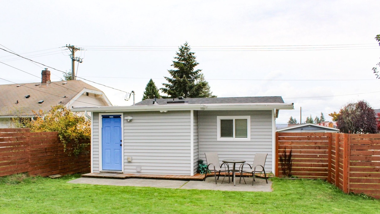Photo of Outdoor in West End