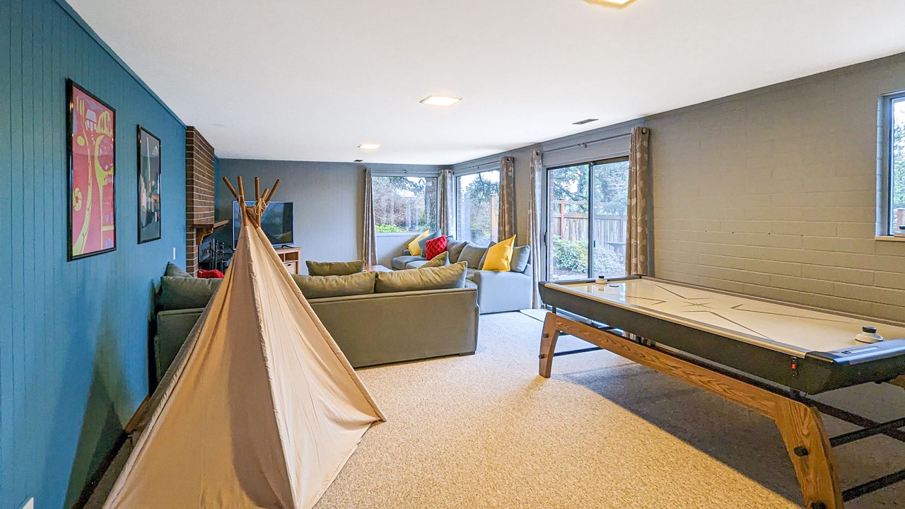 Photo of Livingroom in Greenbank