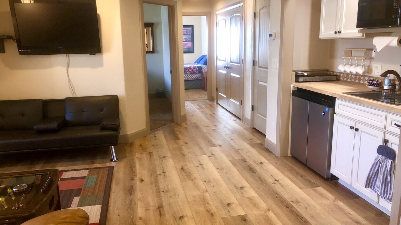 Photo of Livingroom in Hurricane