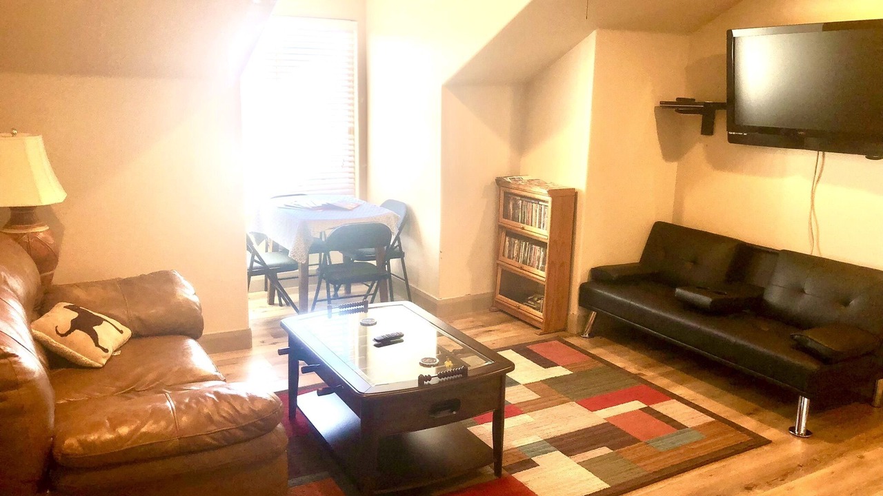 Photo of Livingroom in Hurricane