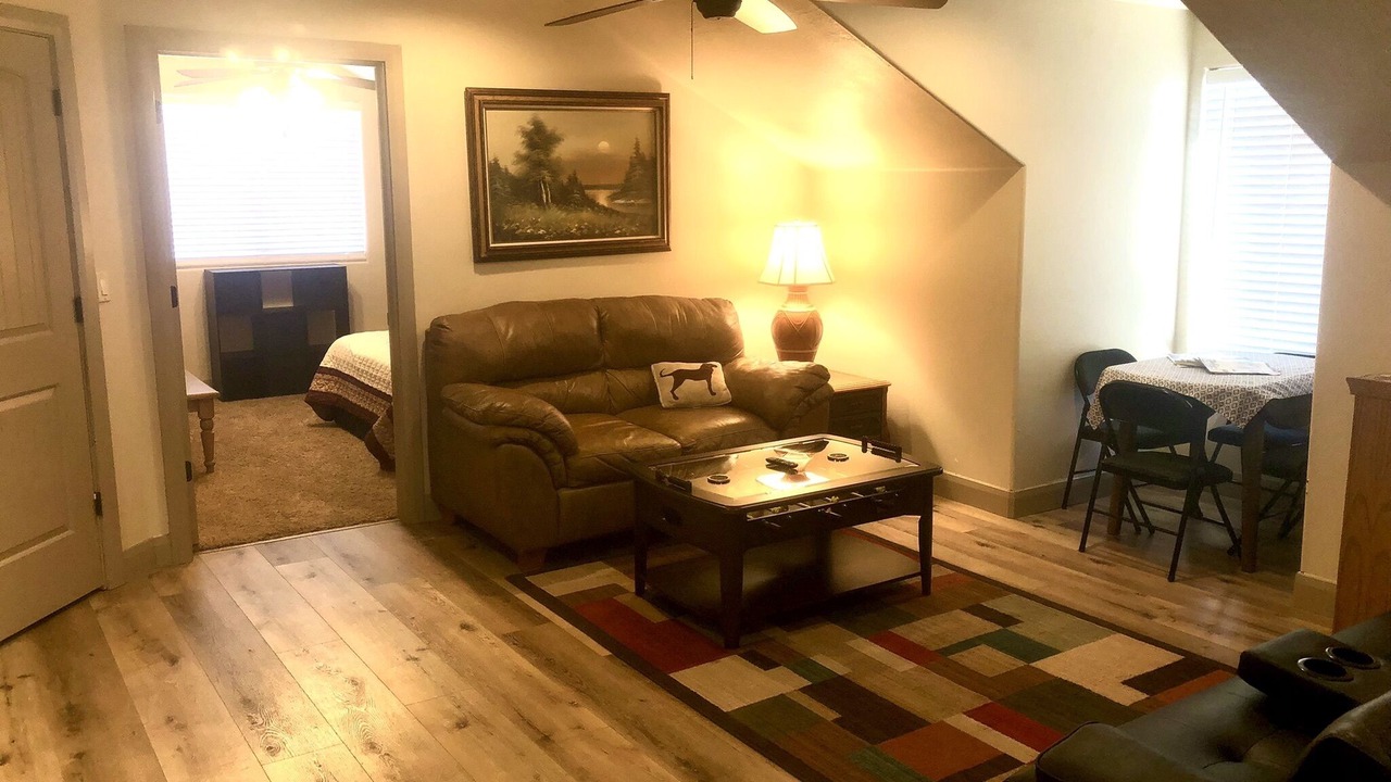 Photo of Livingroom in Hurricane