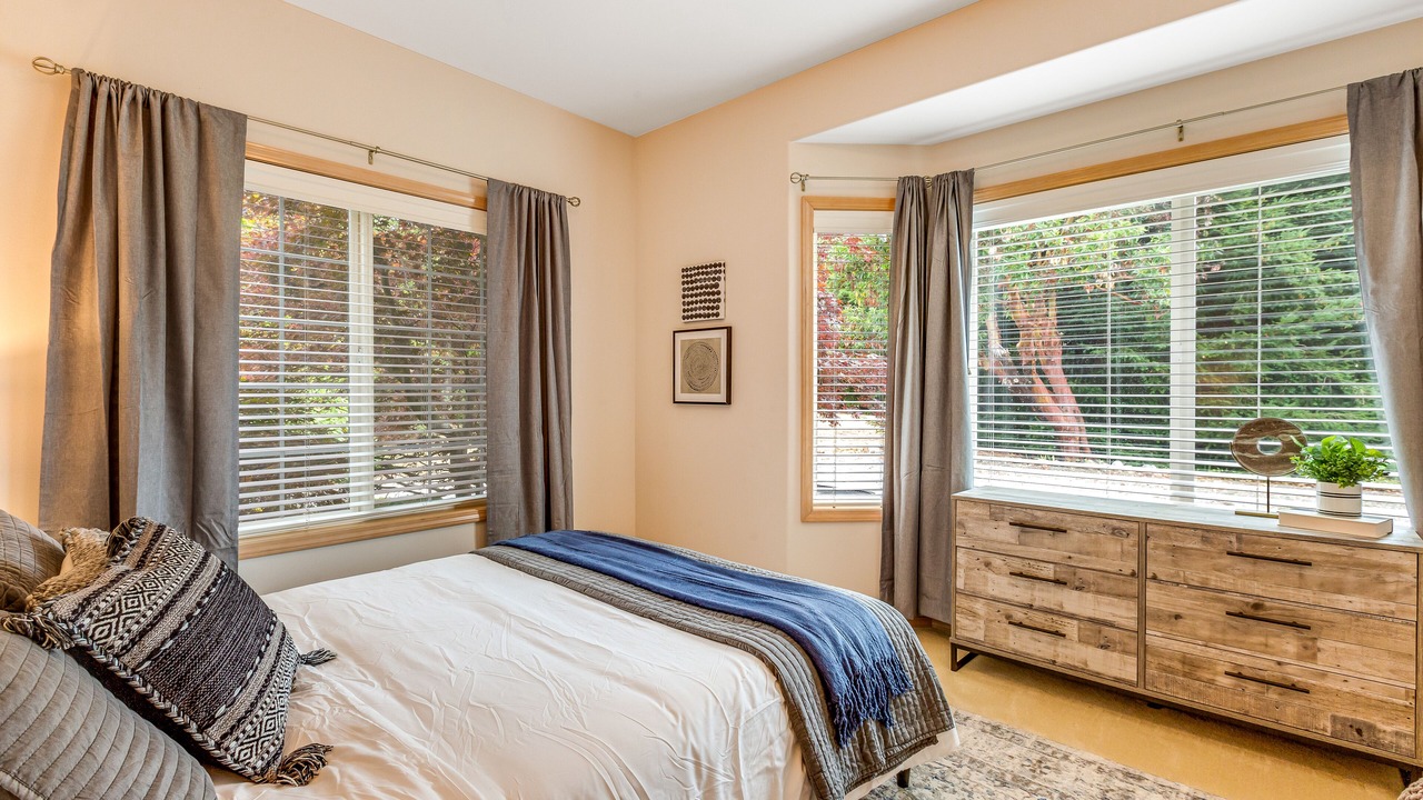 Photo of Bedroom in Camano Island