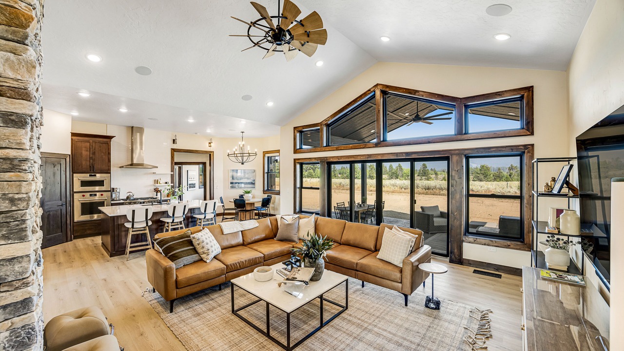 Photo of Livingroom in McCall
