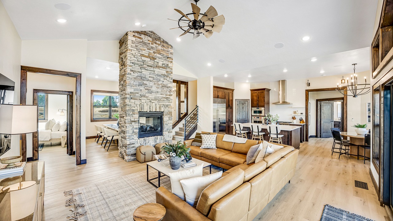 Photo of Livingroom in McCall