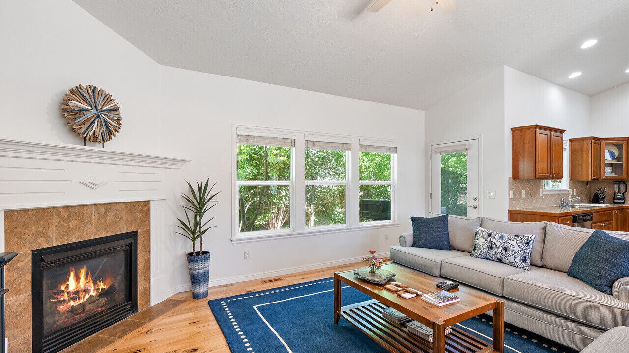 Photo of Livingroom in Garden City